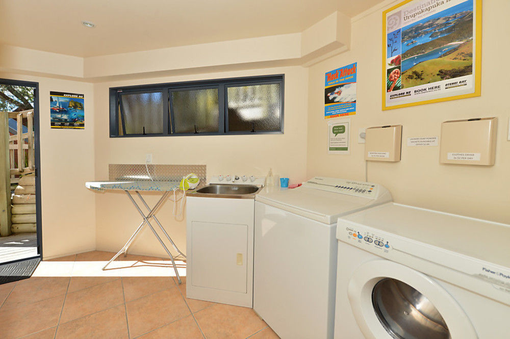 Bay Cabinz Motel Пайхия Екстериор снимка