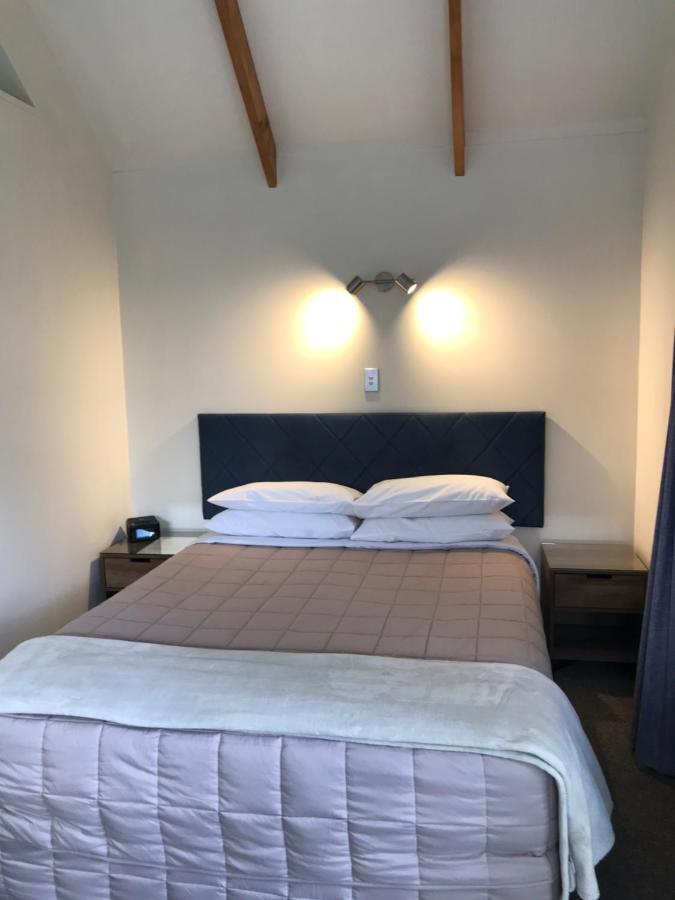 Bay Cabinz Motel Пайхия Екстериор снимка